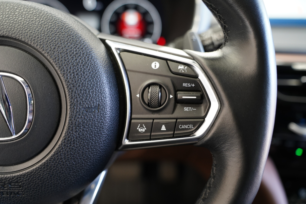 Acura MDX SH-AWD w/Technology Package 2023