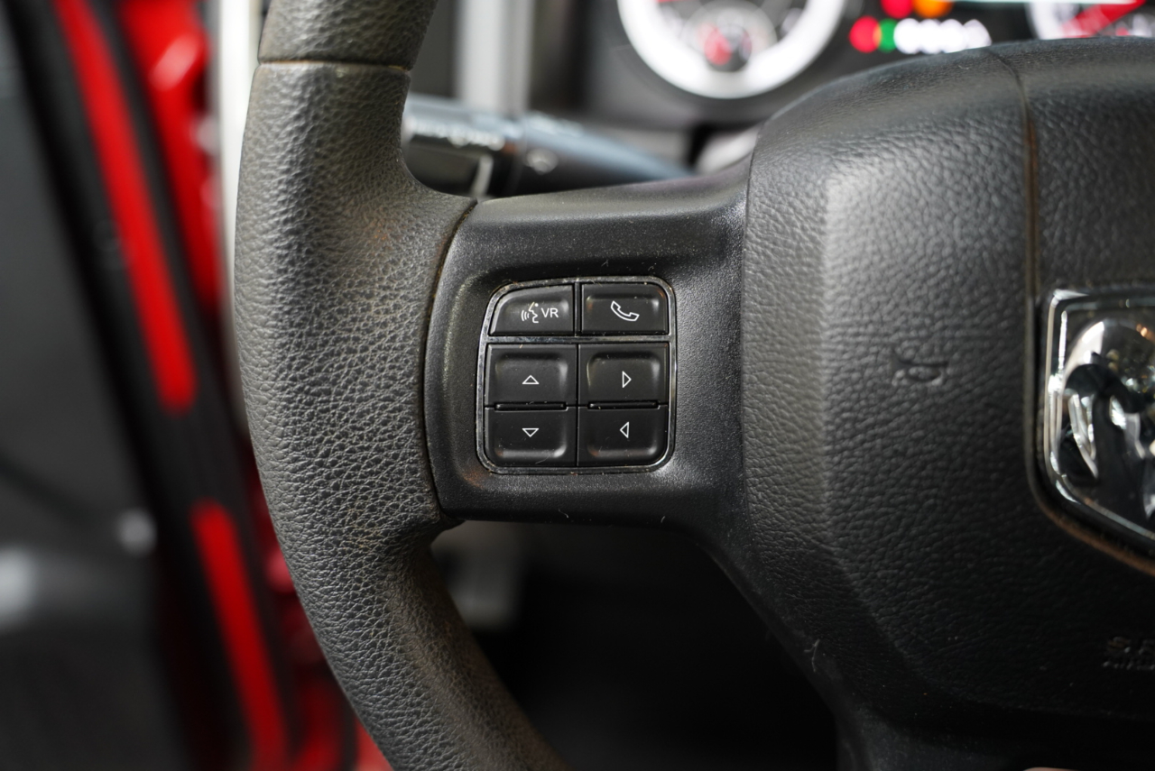 RAM 1500 SLT 4x2 Quad Cab 6'4" Box 2018