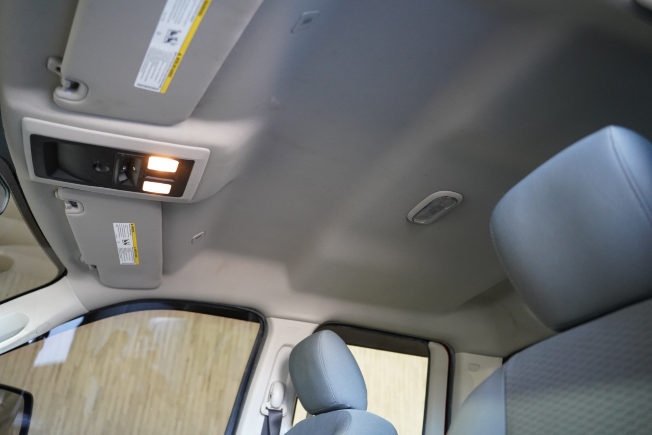 RAM 1500 SLT 4x2 Quad Cab 6'4" Box 2018