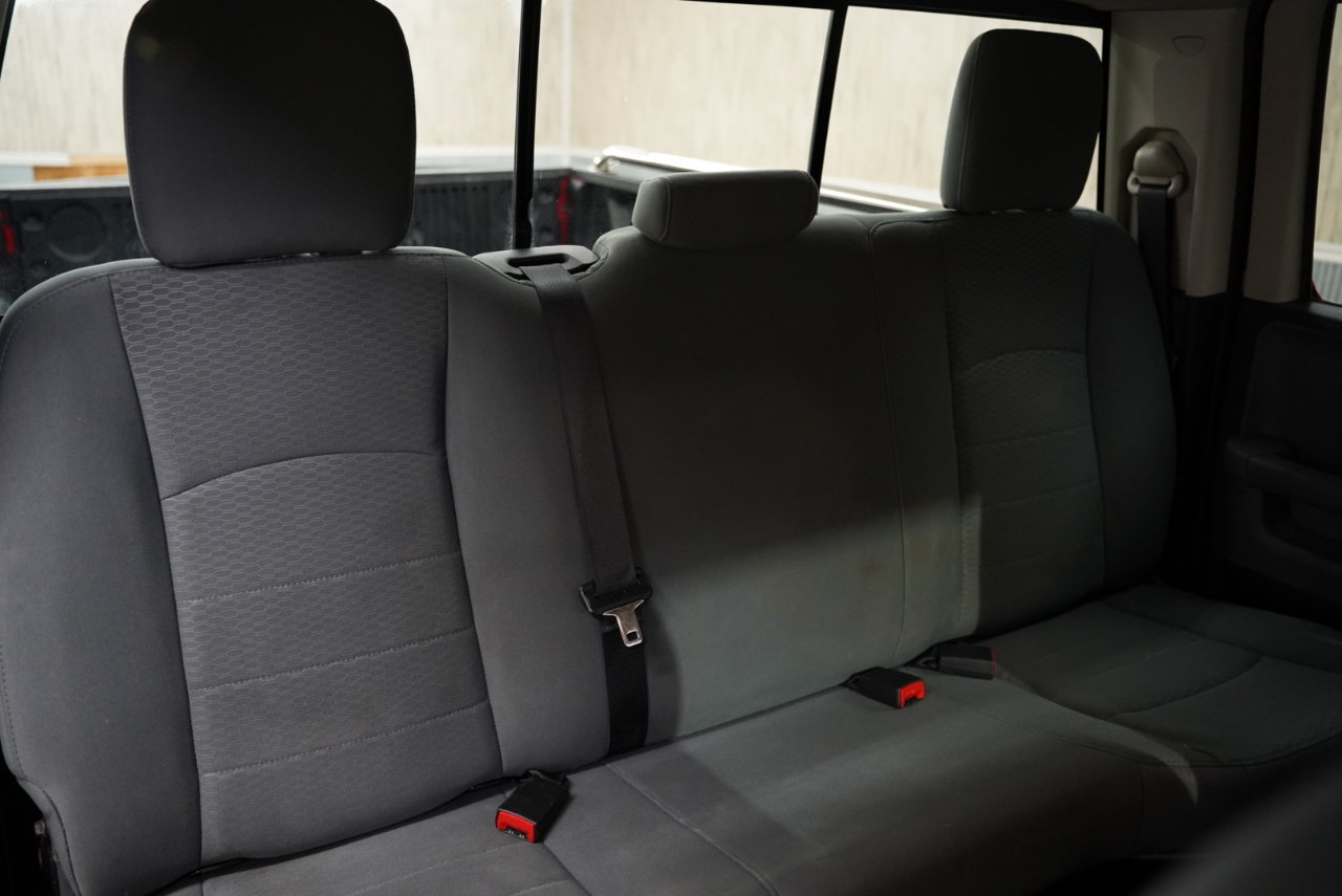 RAM 1500 SLT 4x2 Quad Cab 6'4" Box 2018