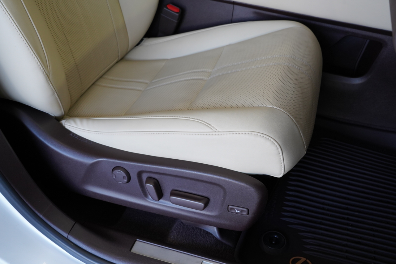 Lexus RX RX 350L Luxury AWD 2020