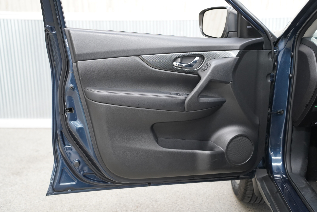 Nissan Rogue FWD 4dr SL 2015