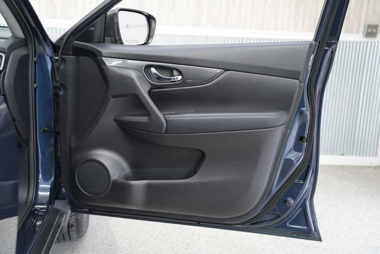 Nissan Rogue FWD 4dr SL 2015