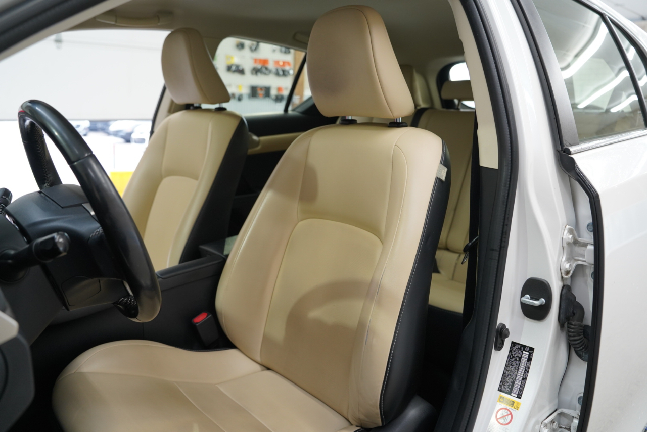 Lexus CT CT 200h FWD 2017