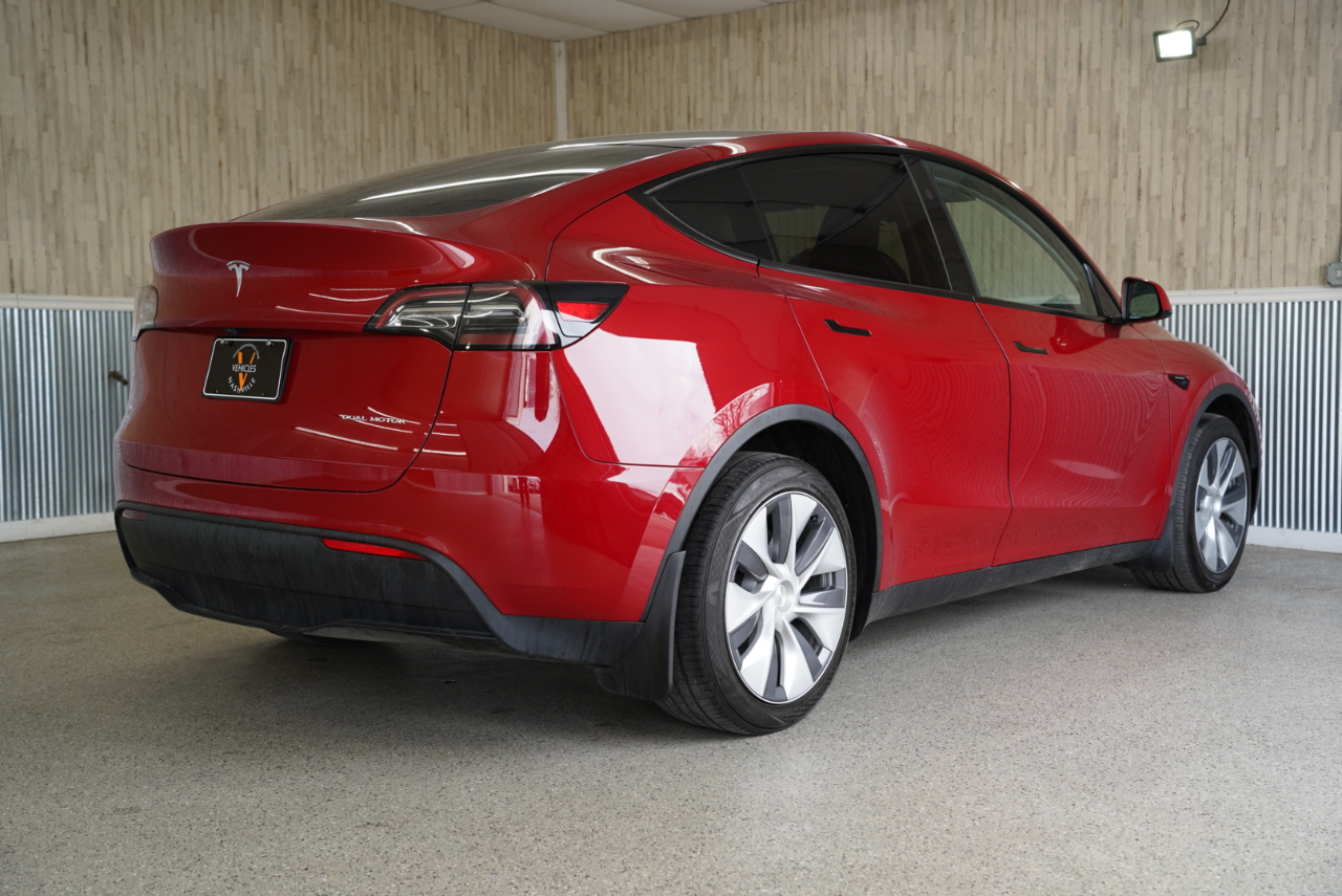Tesla Model Y Long Range AWD 2023