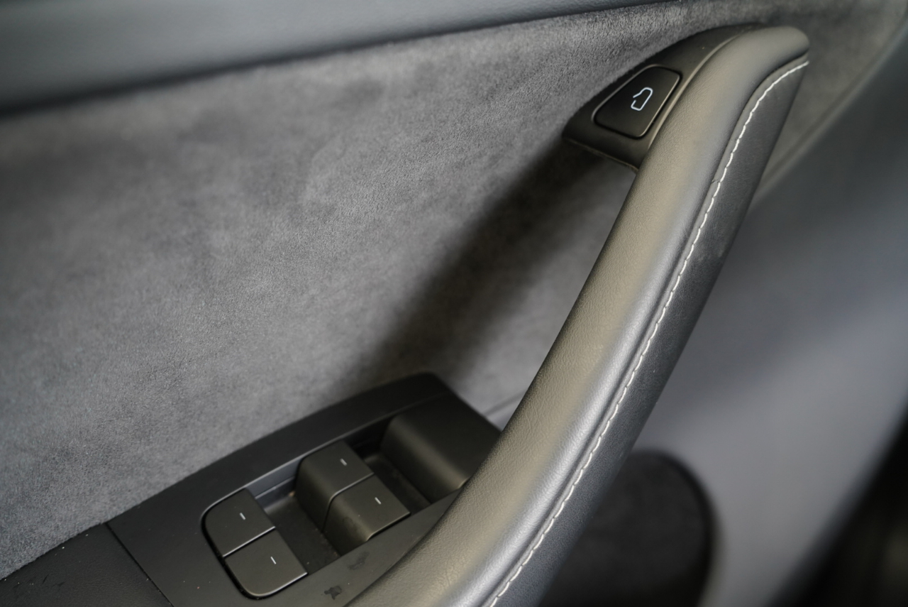 Tesla Model Y Long Range AWD 2023