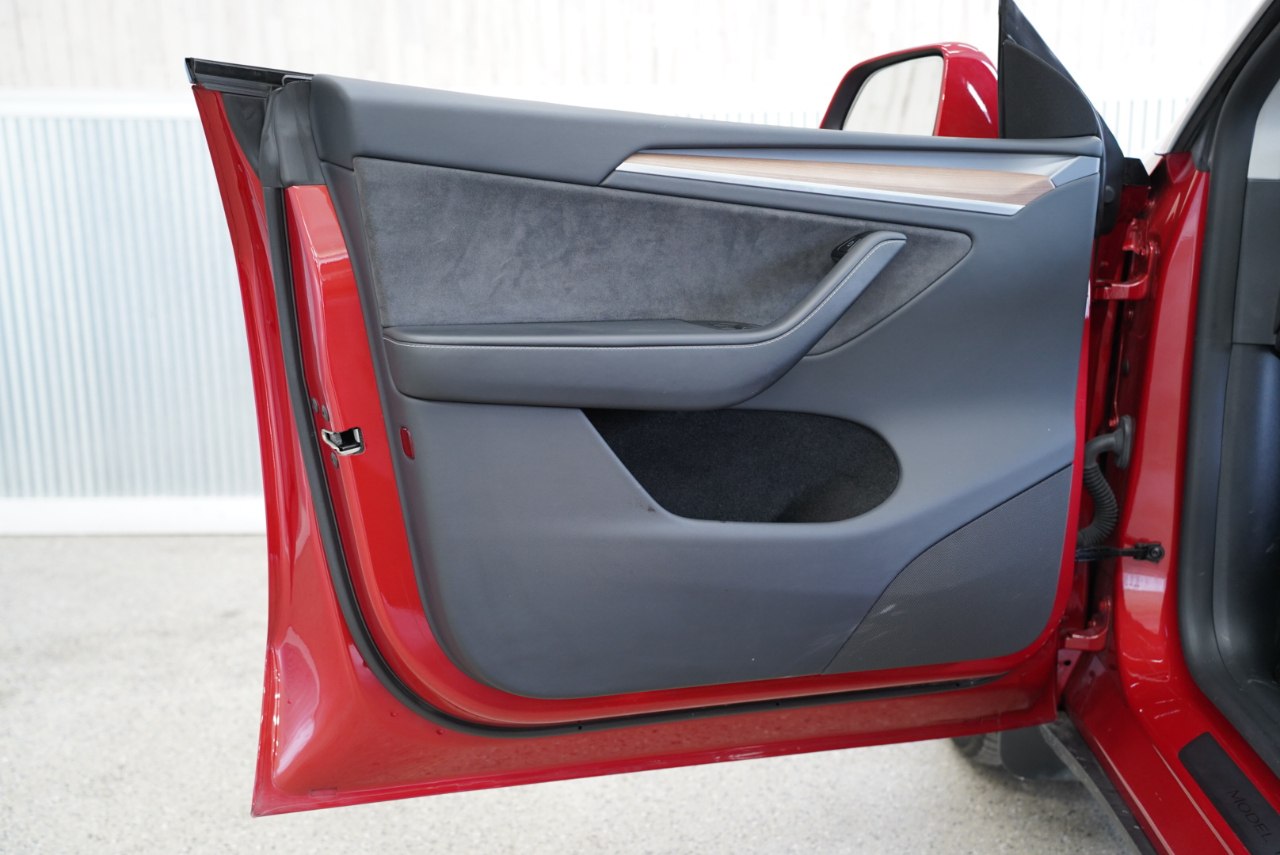 Tesla Model Y Long Range AWD 2023