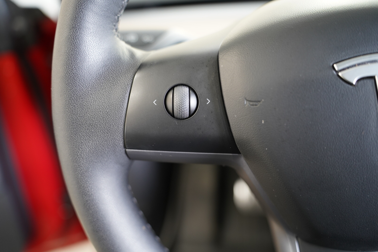 Tesla Model Y Long Range AWD 2023