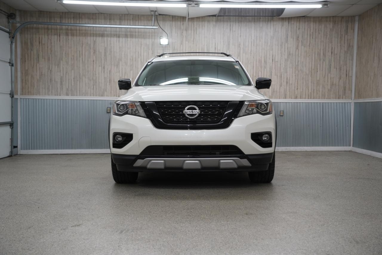 Nissan Pathfinder FWD SL 2019