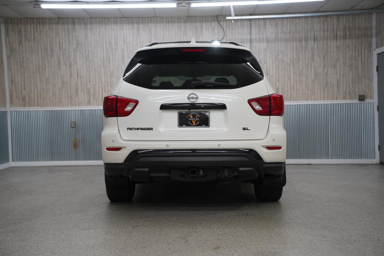 Nissan Pathfinder FWD SL 2019