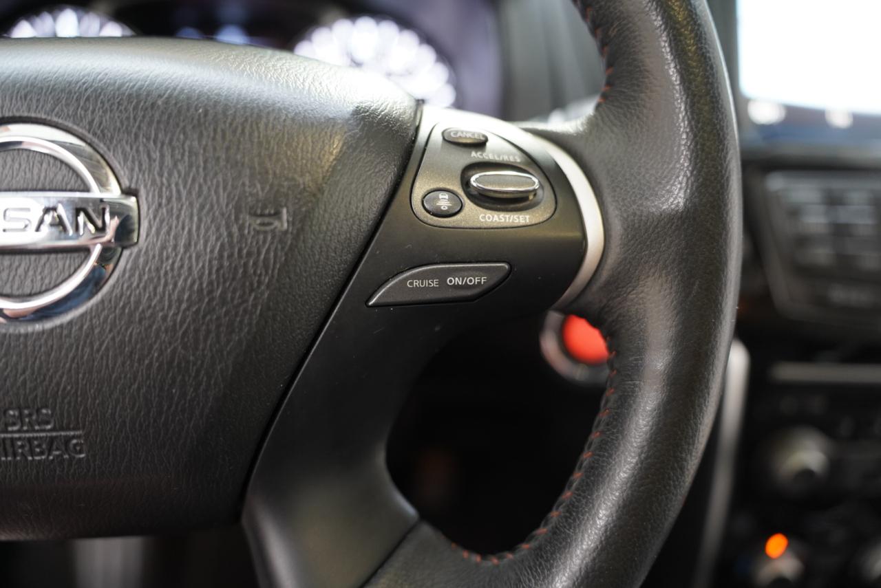 Nissan Pathfinder FWD SL 2019