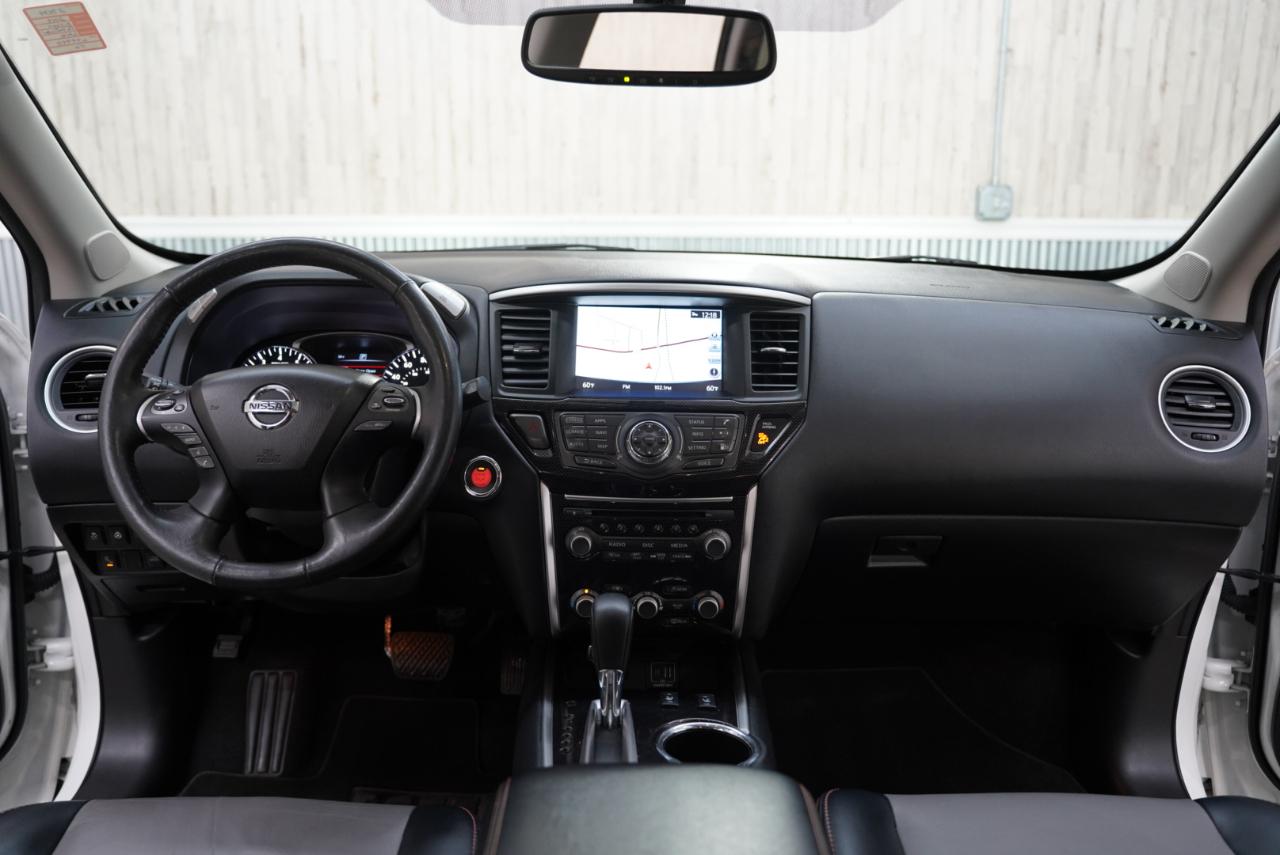 Nissan Pathfinder FWD SL 2019