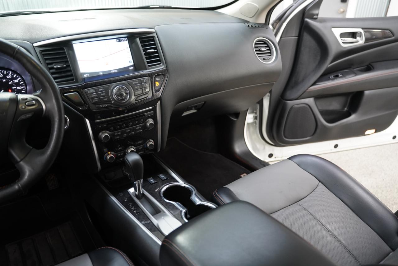 Nissan Pathfinder FWD SL 2019