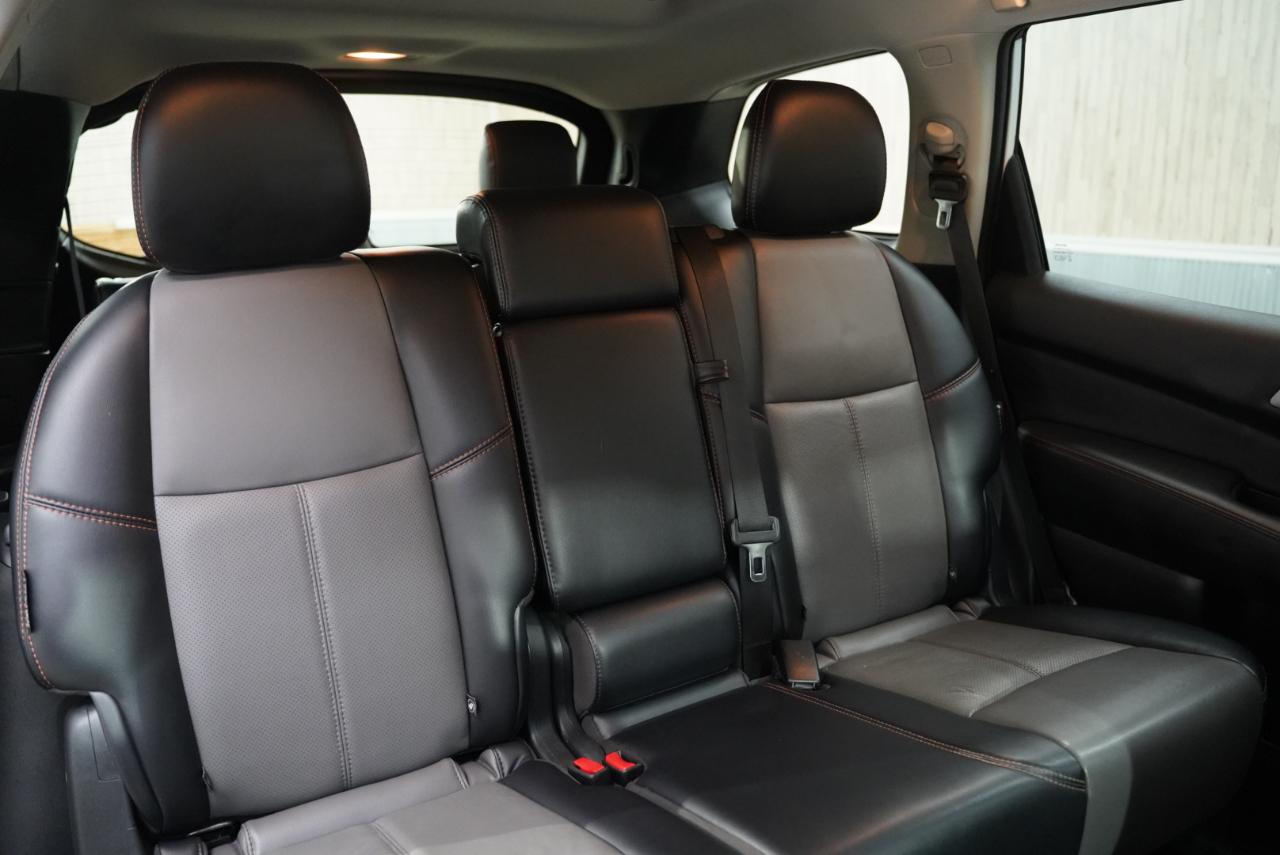 Nissan Pathfinder FWD SL 2019