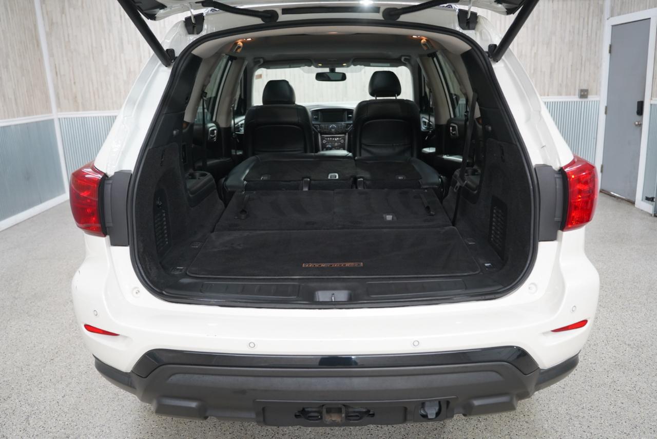 Nissan Pathfinder FWD SL 2019