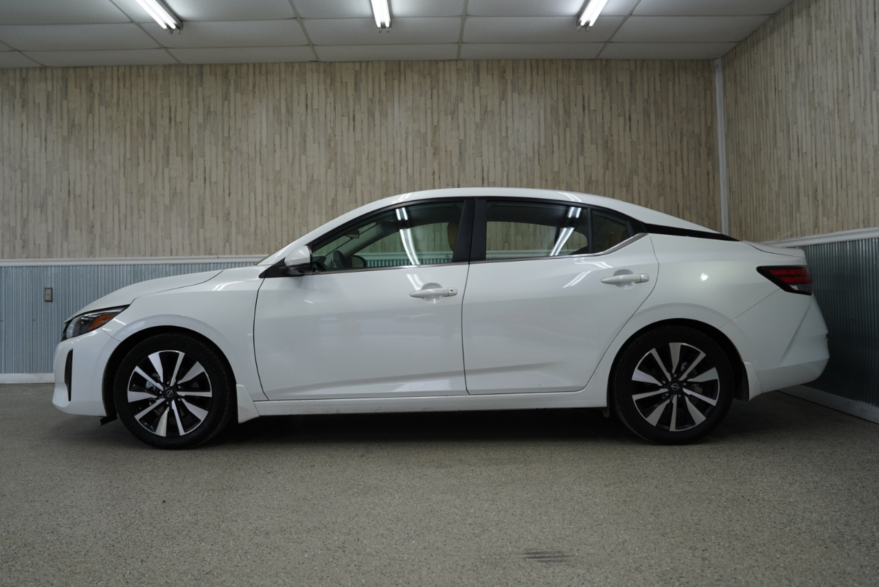 Nissan Sentra SV CVT 2024