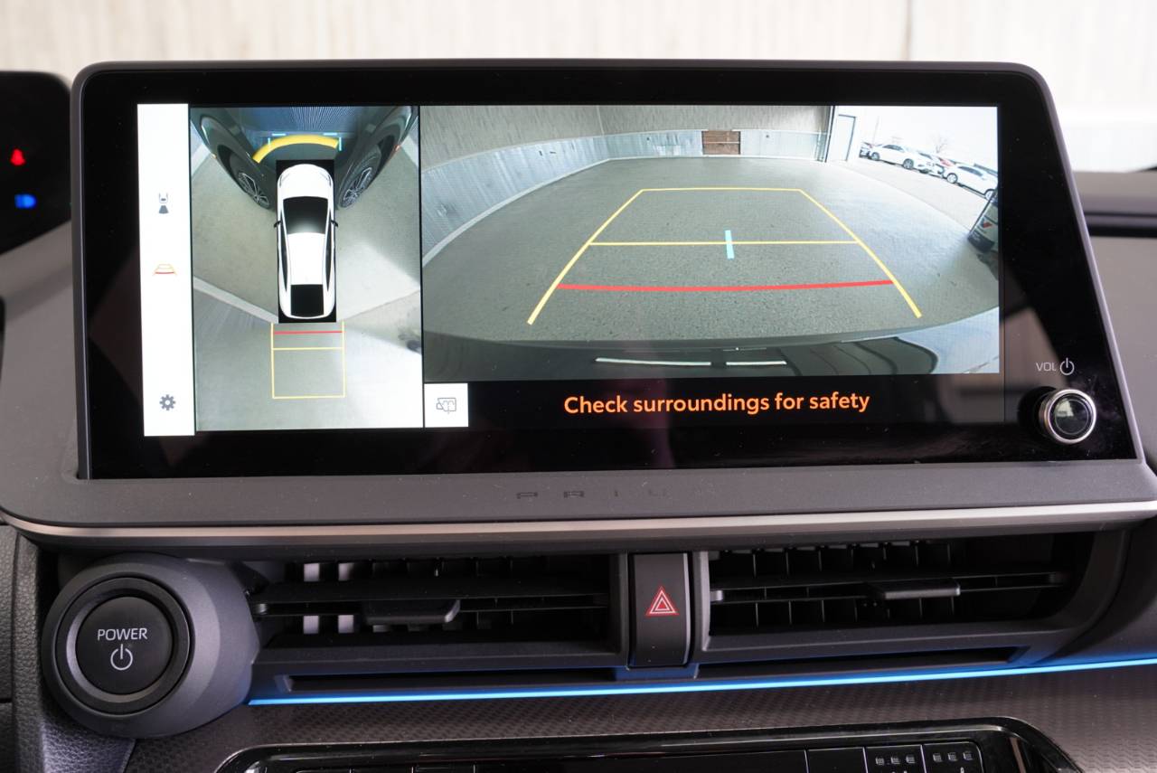 Toyota Prius Limited 2024