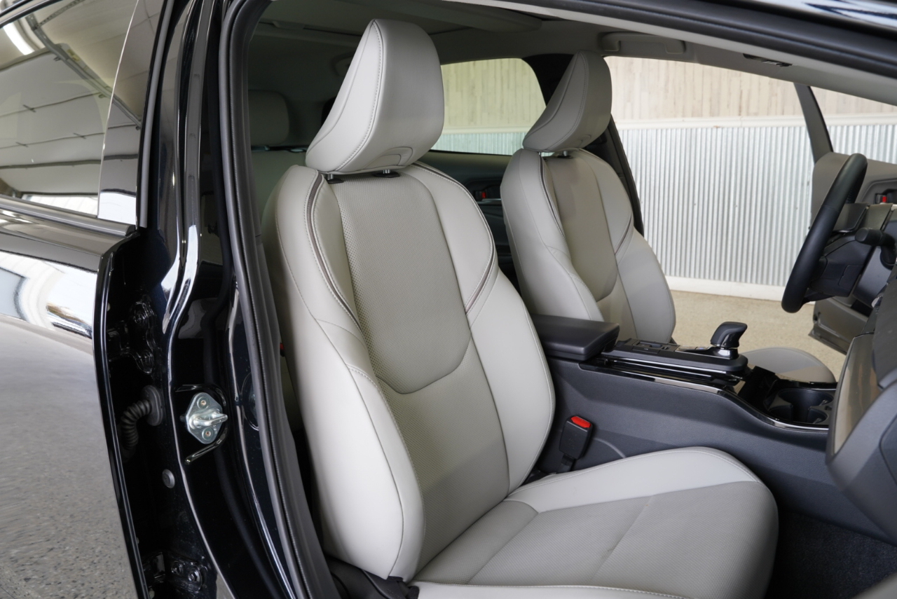 Toyota Prius Limited 2024