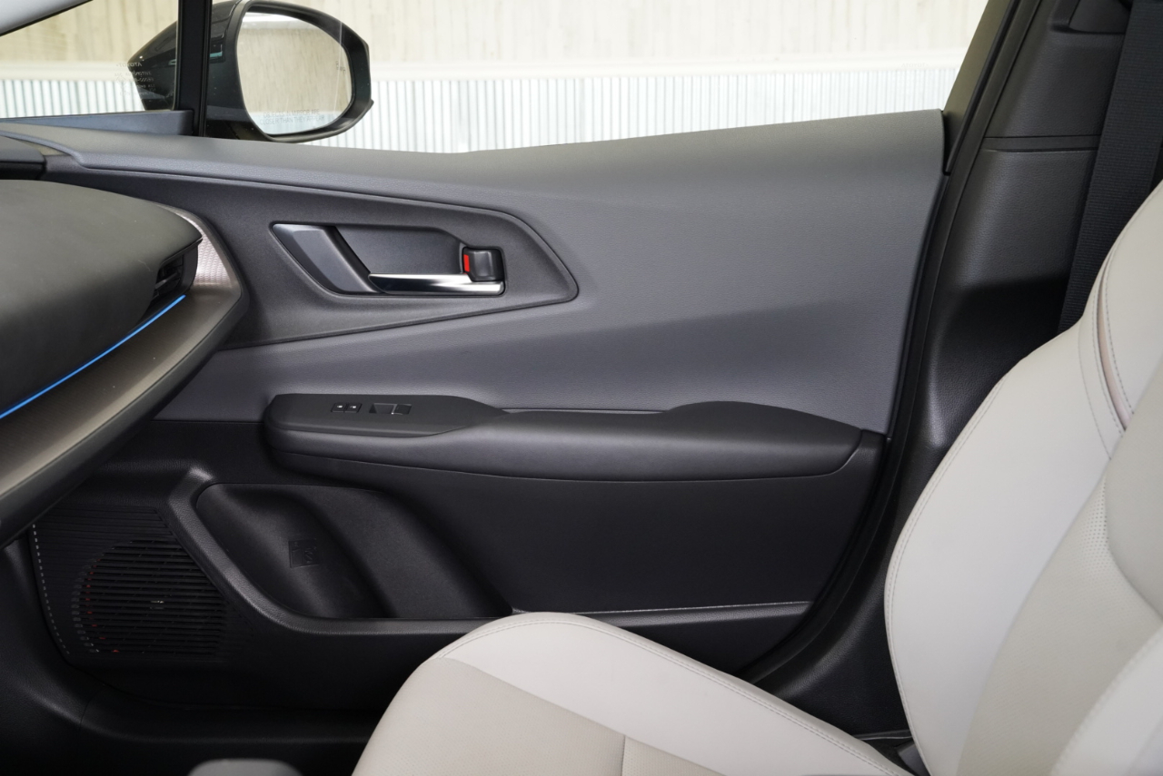 Toyota Prius Limited 2024