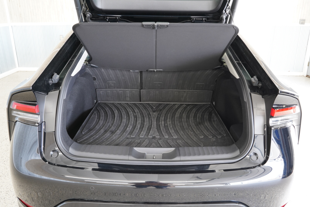 Toyota Prius Limited 2024