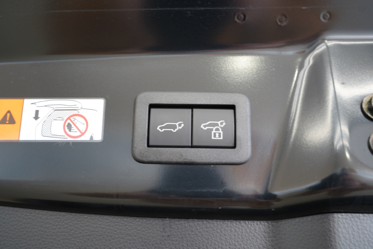 Toyota Prius Limited 2024