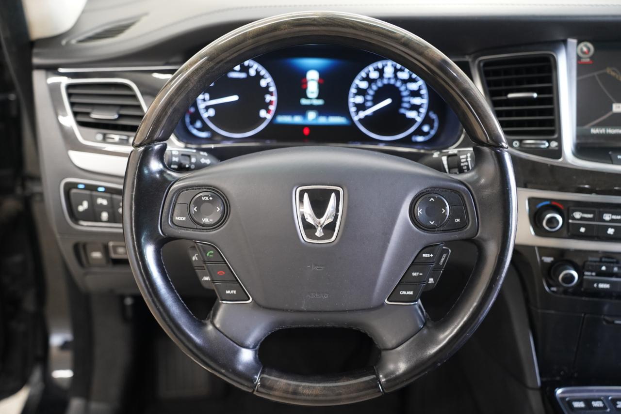 Hyundai Equus 4dr Sdn Signature 2016