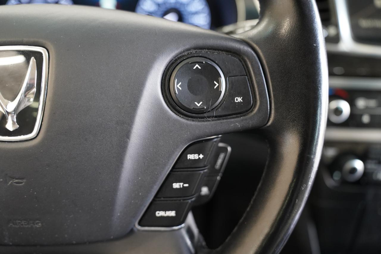 Hyundai Equus 4dr Sdn Signature 2016