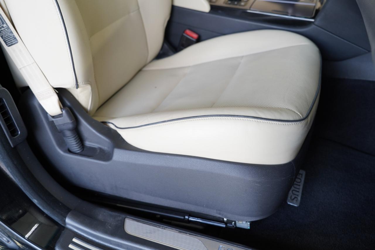 Hyundai Equus 4dr Sdn Signature 2016