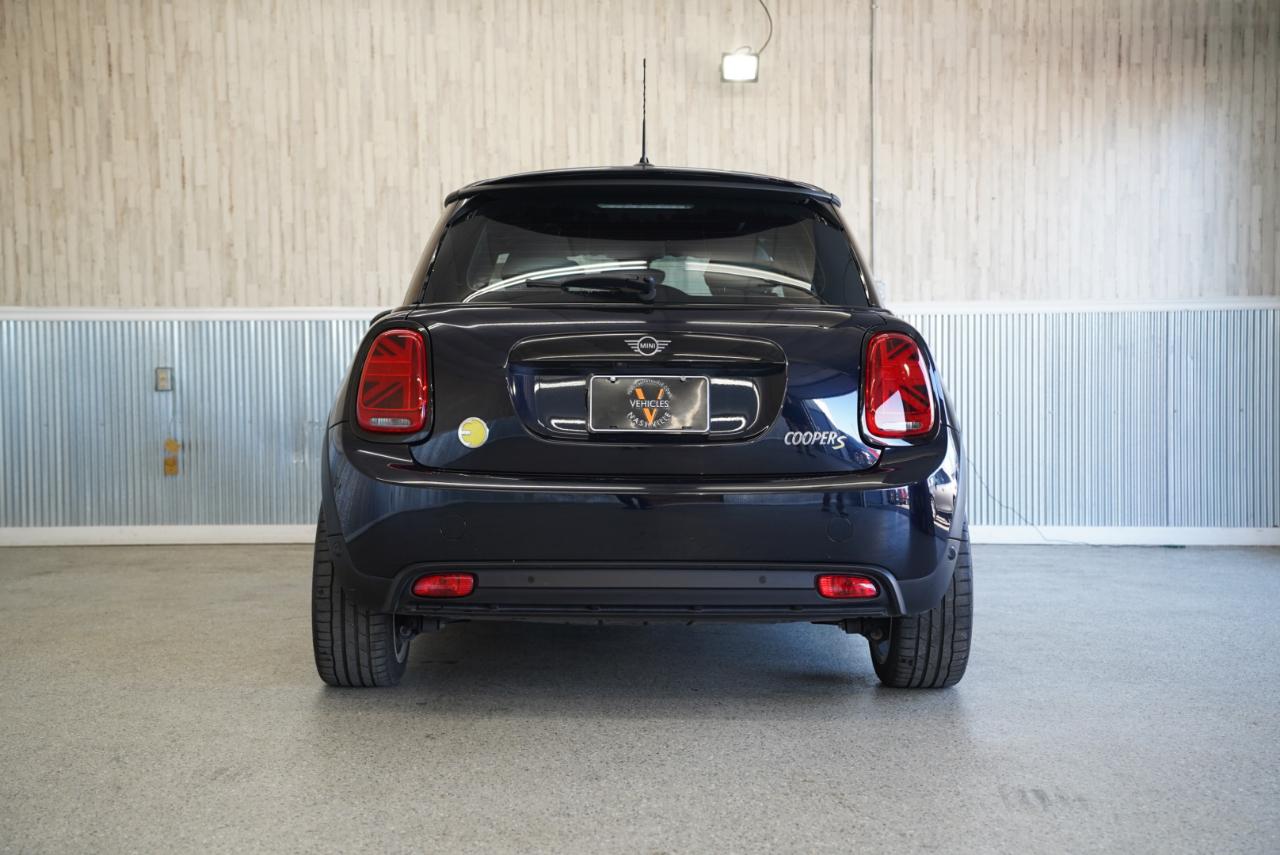 MINI Hardtop 2 Door Cooper SE FWD 2023