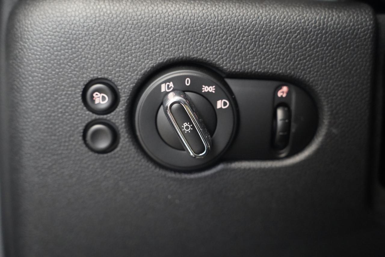 MINI Hardtop 2 Door Cooper SE FWD 2023