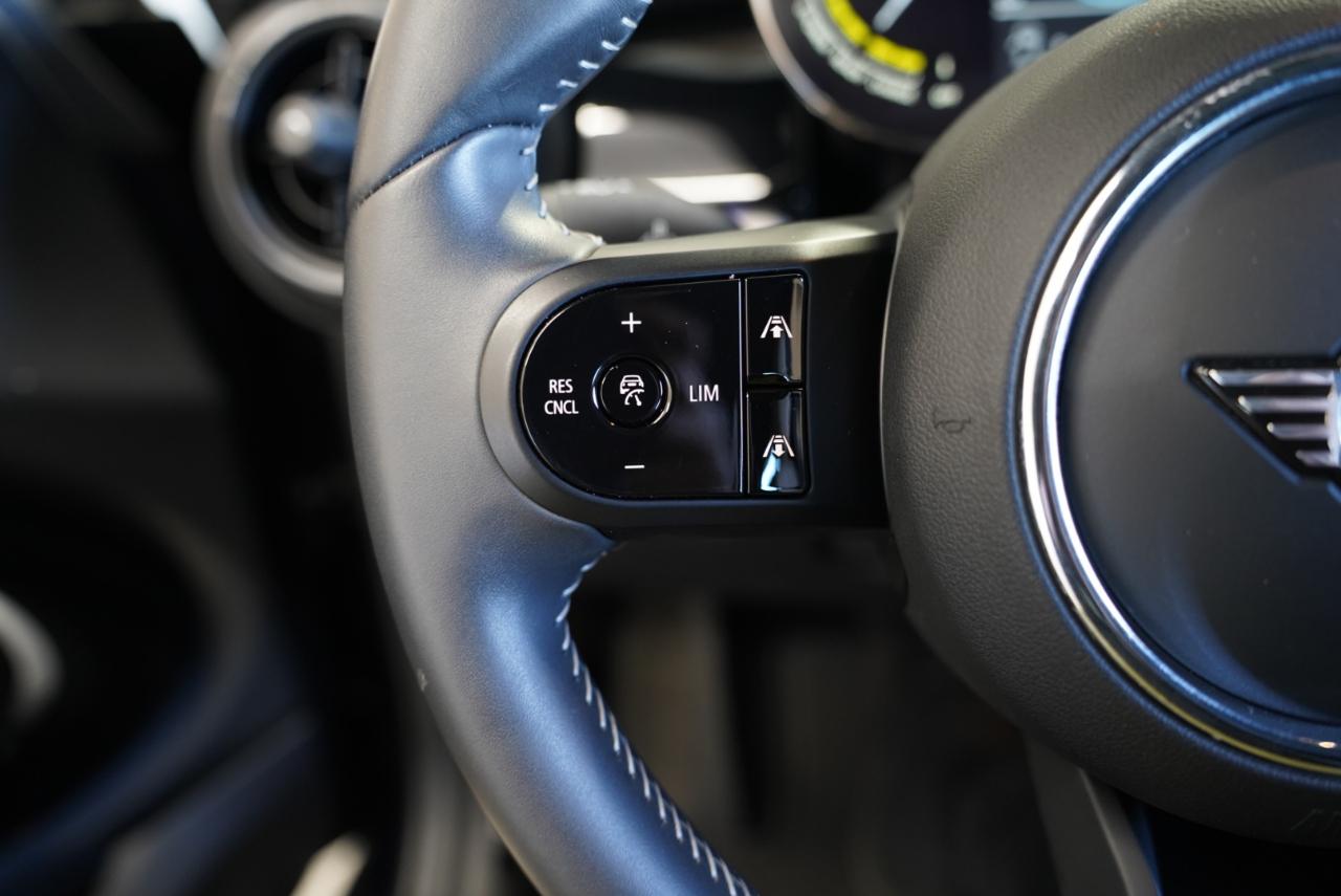 MINI Hardtop 2 Door Cooper SE FWD 2023