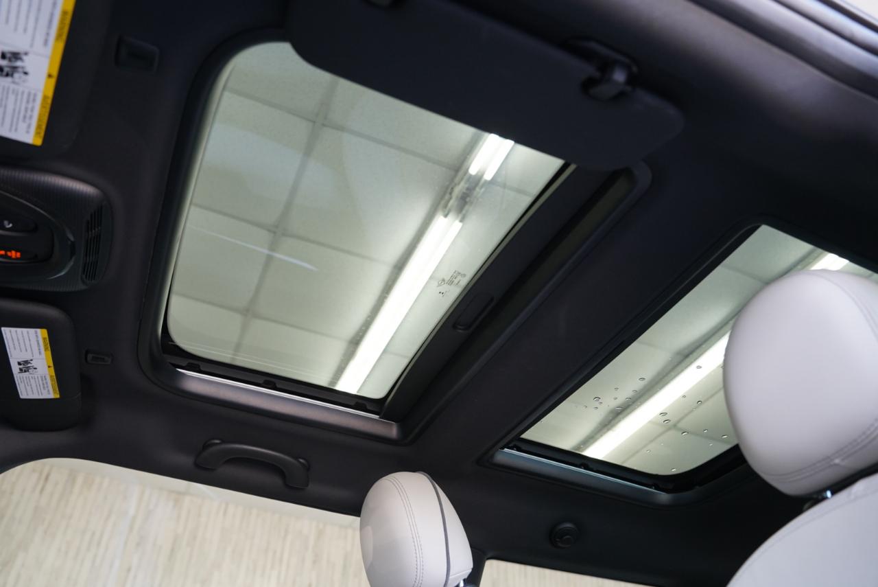 MINI Hardtop 2 Door Cooper SE FWD 2023