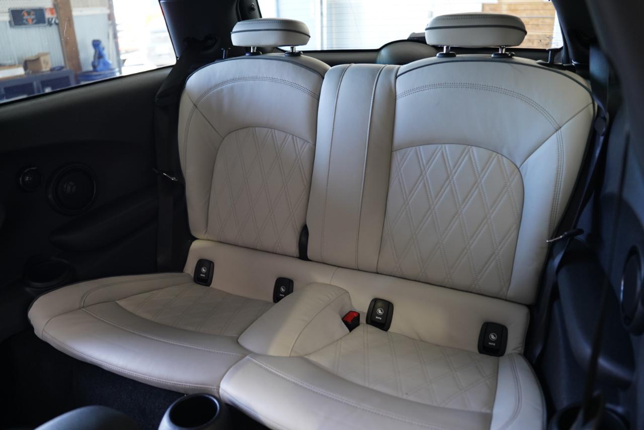 MINI Hardtop 2 Door Cooper SE FWD 2023