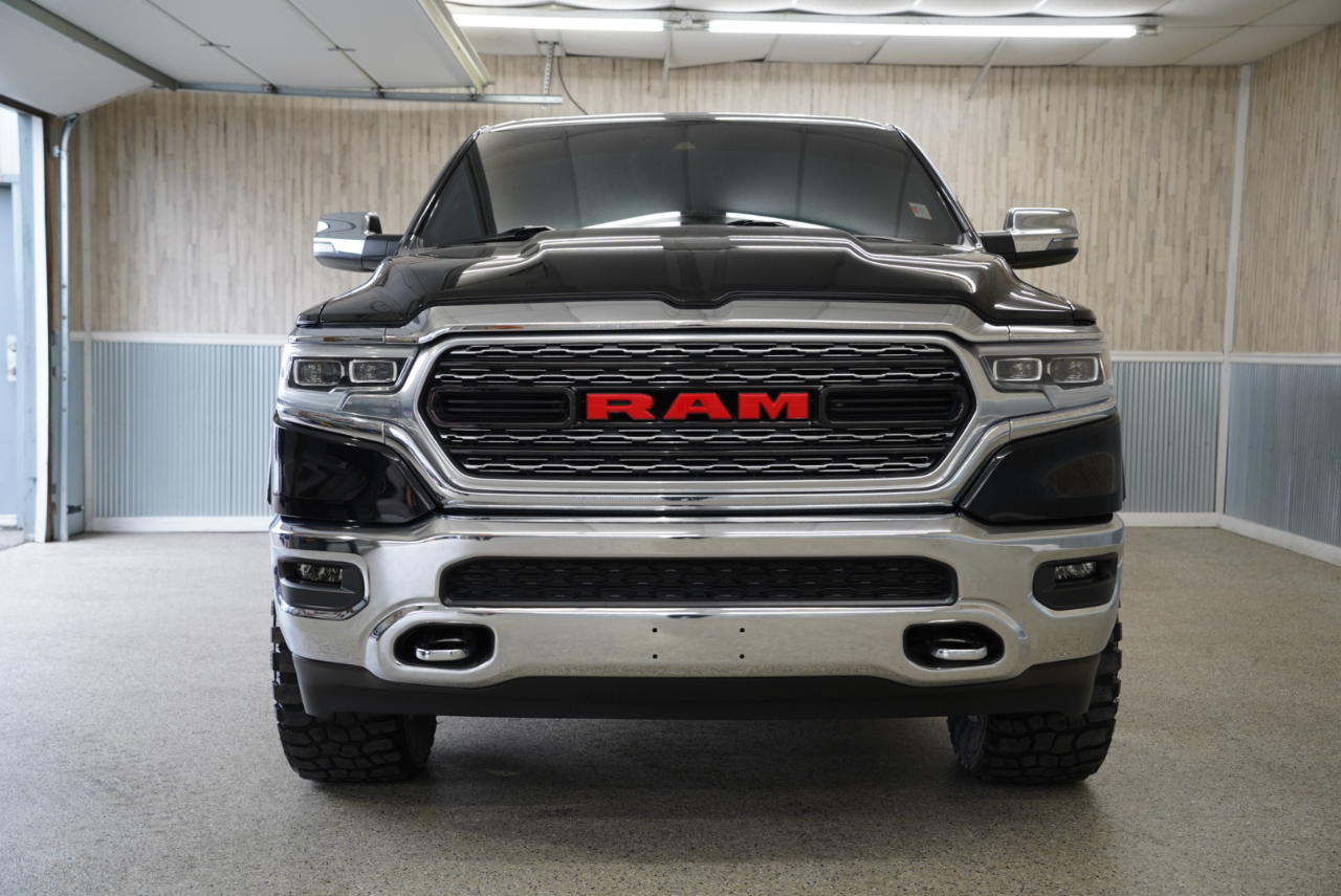 RAM 1500 Limited 4x4 Crew Cab 5'7" Box 2024