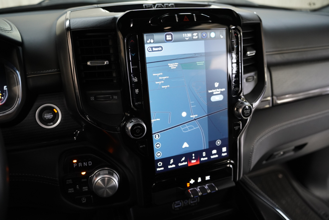 RAM 1500 Limited 4x4 Crew Cab 5'7" Box 2024