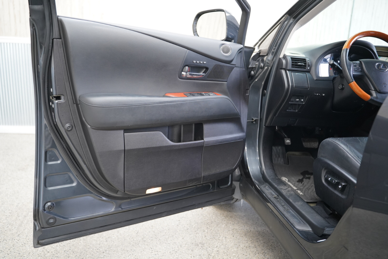 Lexus RX 350 FWD 4dr 2011
