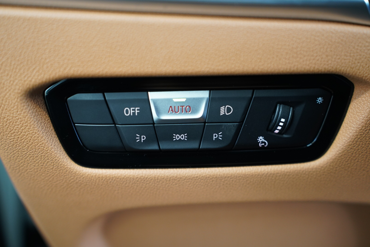 BMW 3 Series M340i Sedan 2025