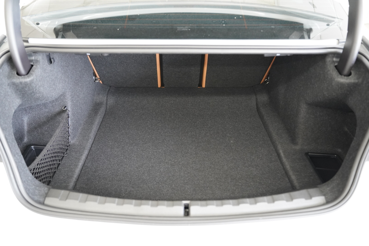 BMW 3 Series M340i Sedan 2025