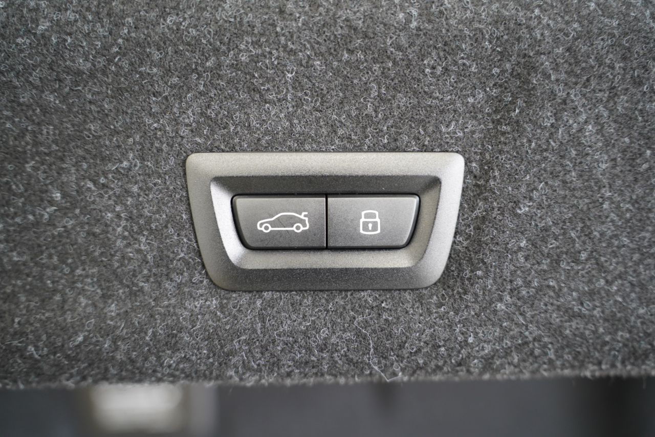 BMW 3 Series M340i Sedan 2025