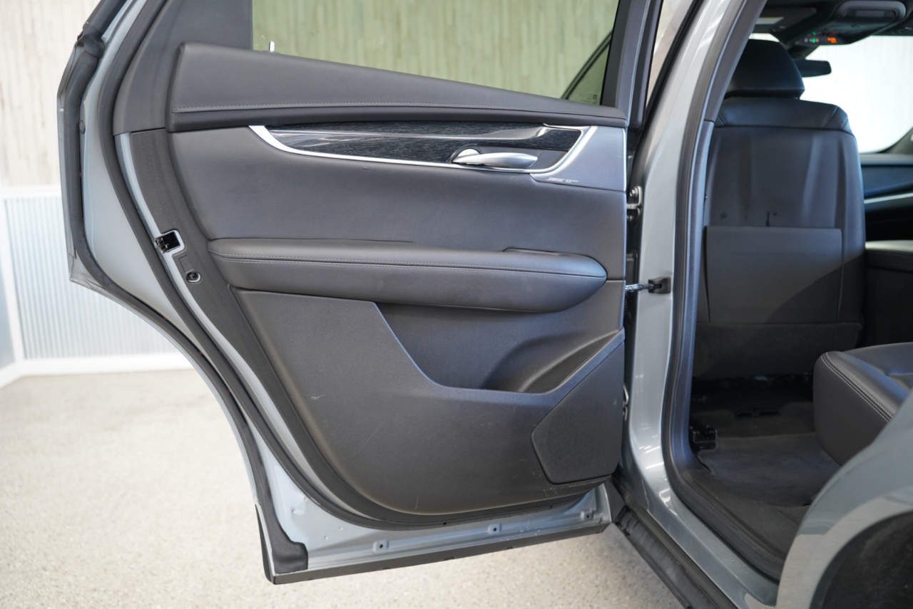 Cadillac XT5 FWD 4dr Premium Luxury 2023