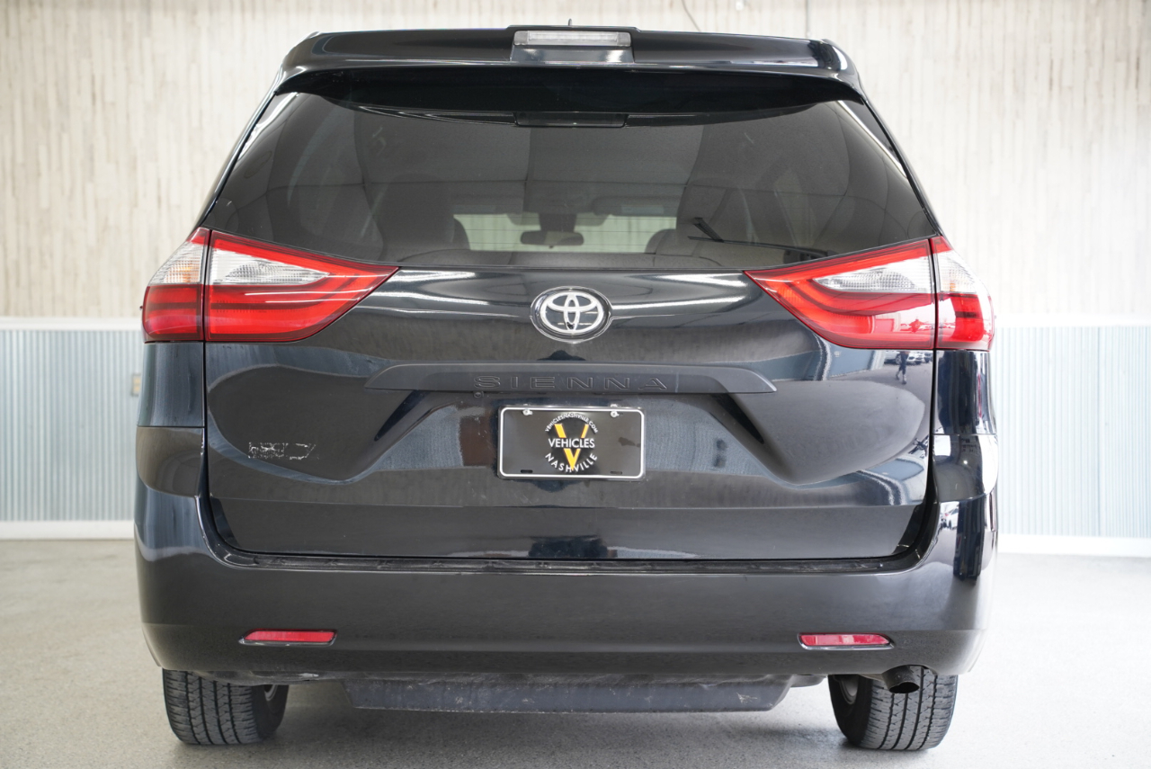 Toyota Sienna L FWD 7-Passenger (Natl) 2020