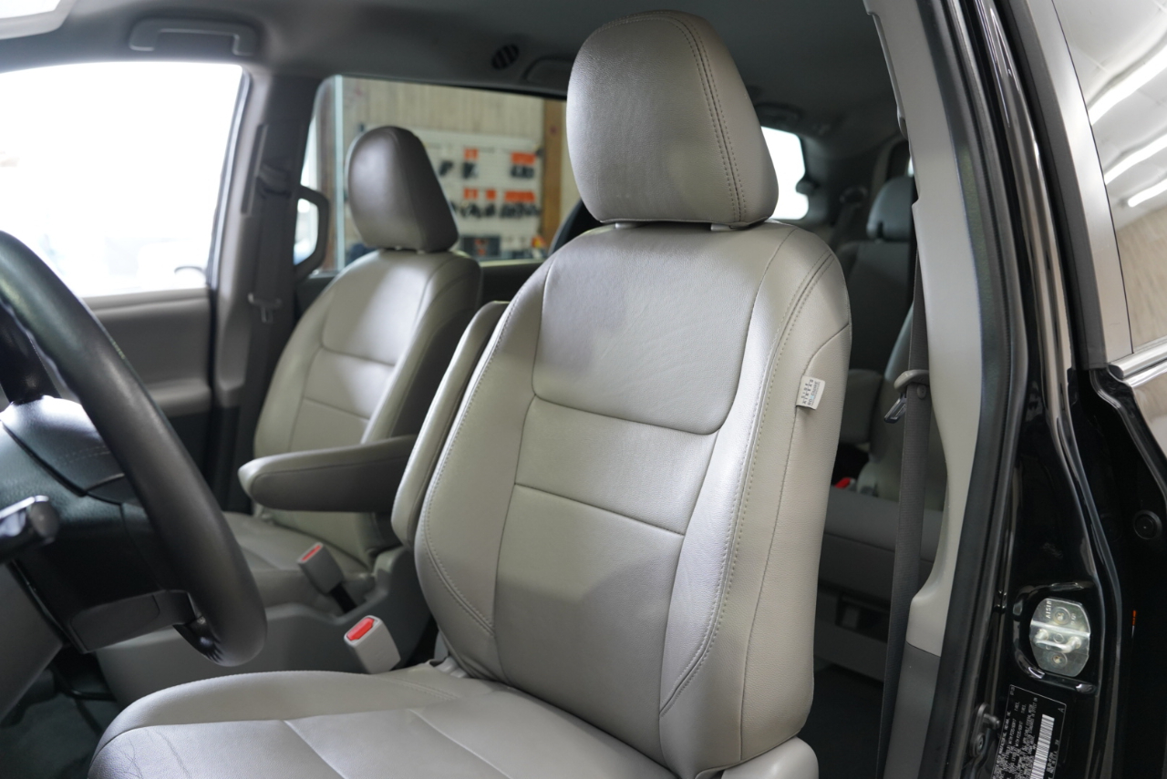 Toyota Sienna L FWD 7-Passenger (Natl) 2020