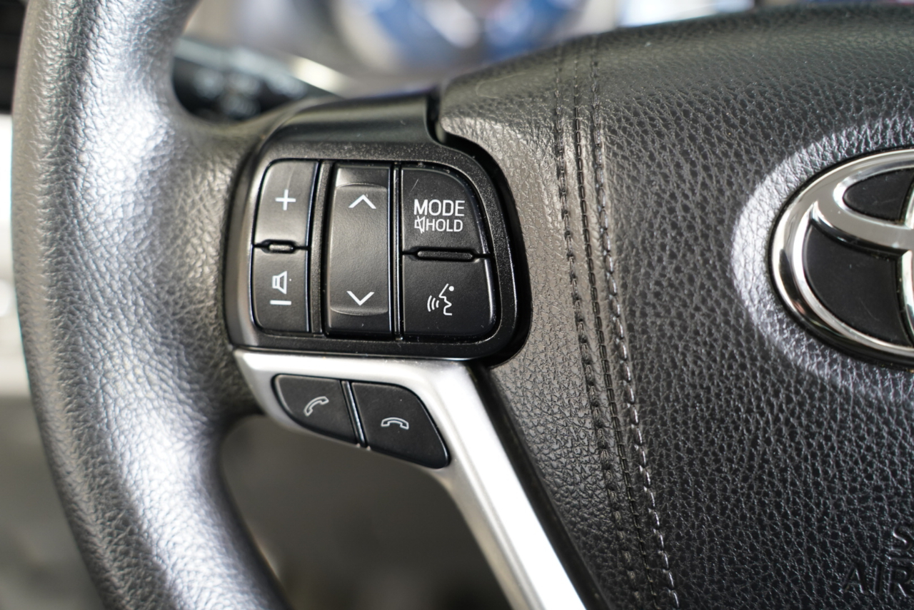 Toyota Sienna L FWD 7-Passenger (Natl) 2020