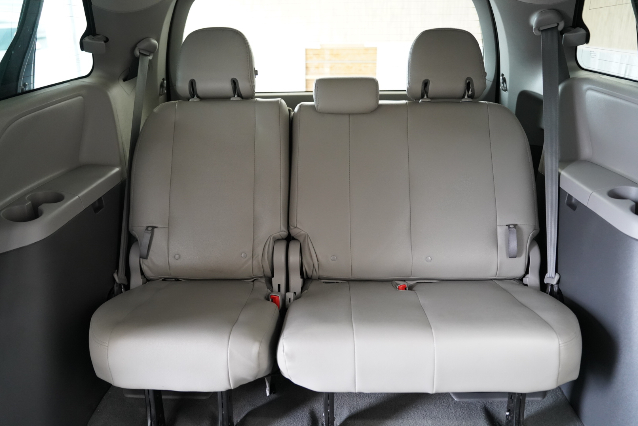 Toyota Sienna L FWD 7-Passenger (Natl) 2020