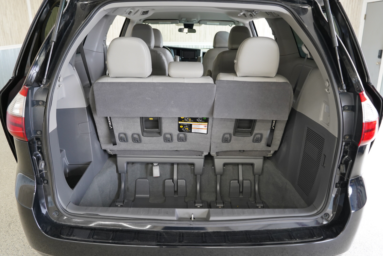 Toyota Sienna L FWD 7-Passenger (Natl) 2020