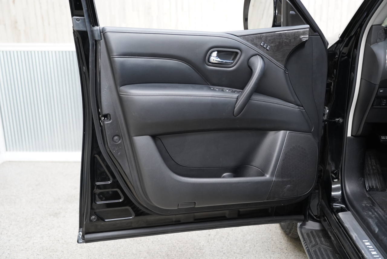 Infiniti QX80 LUXE RWD 2022