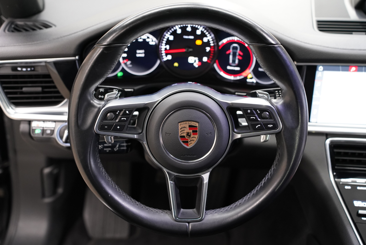 Porsche Panamera 4 Executive AWD 2019