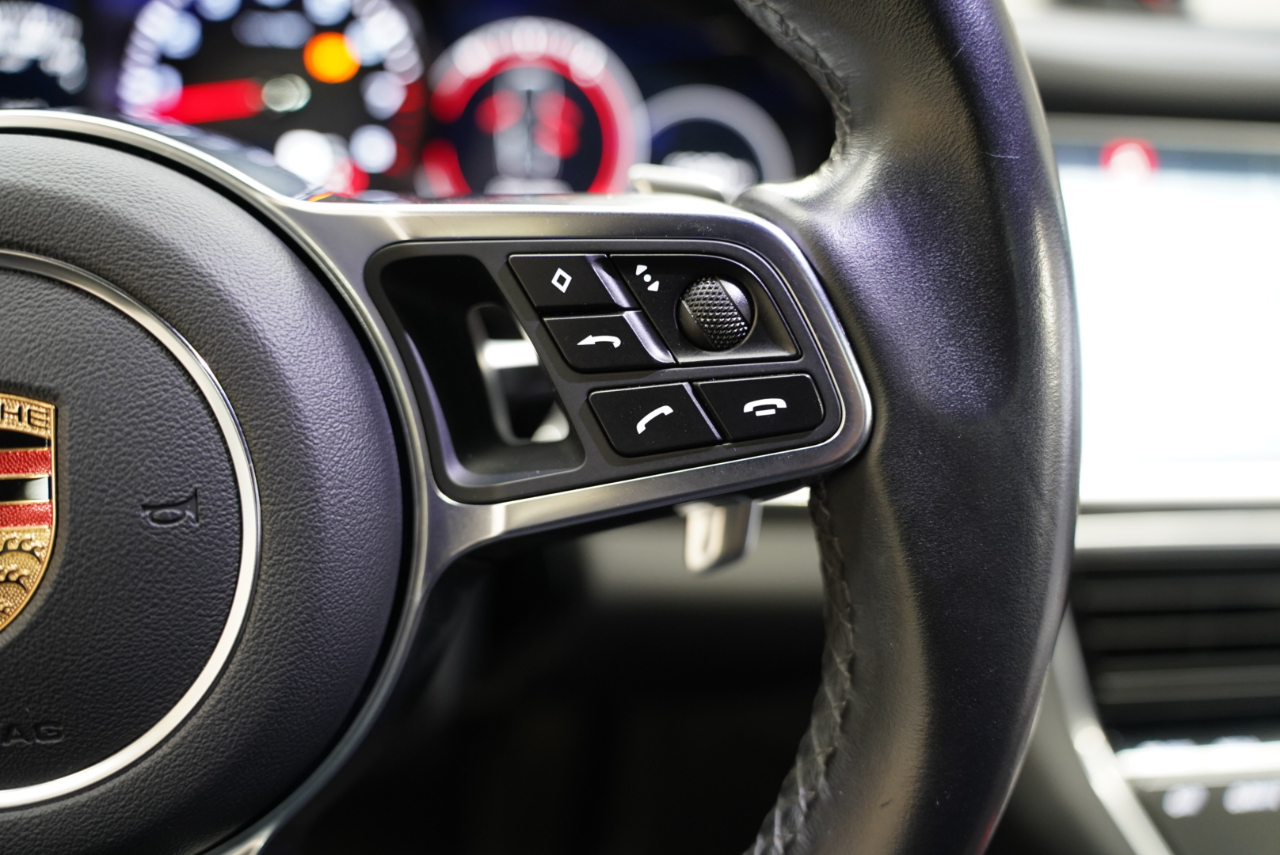 Porsche Panamera 4 Executive AWD 2019