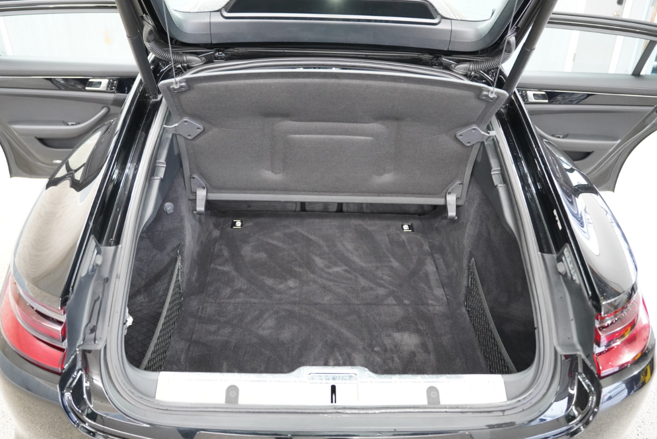 Porsche Panamera 4 Executive AWD 2019