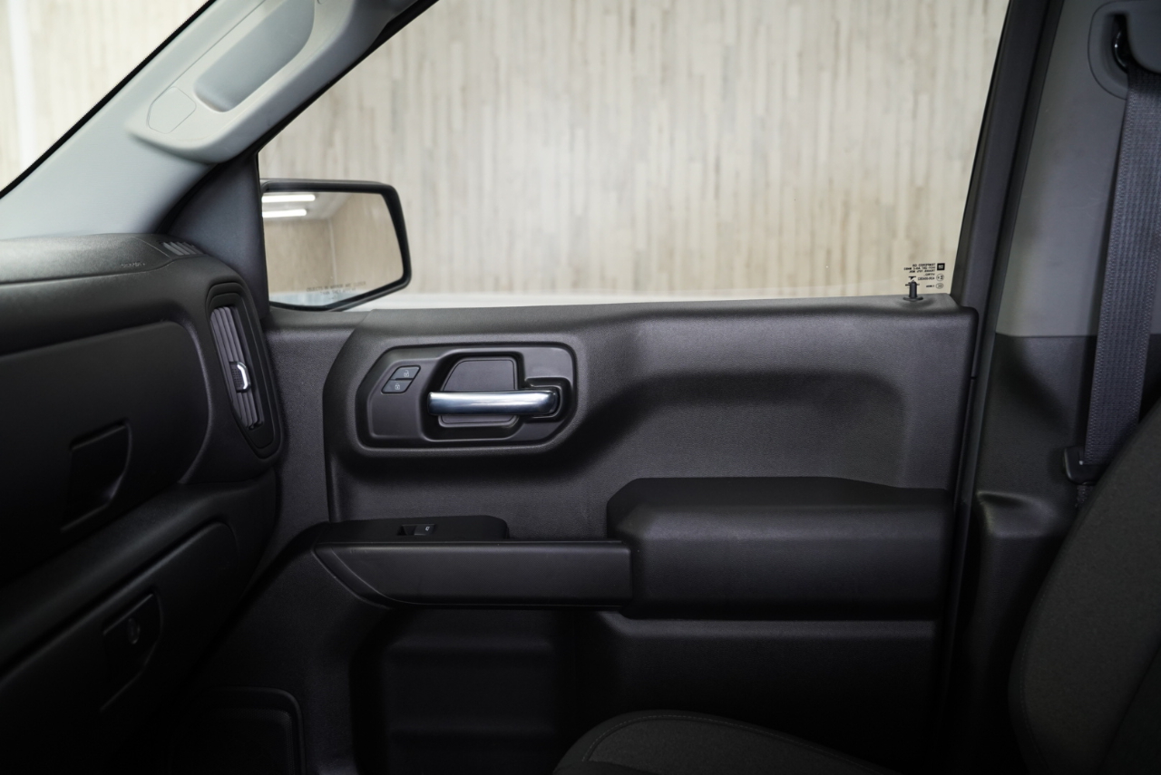 Chevrolet Silverado 1500 LTD 2WD Crew Cab 147" Custom 2022